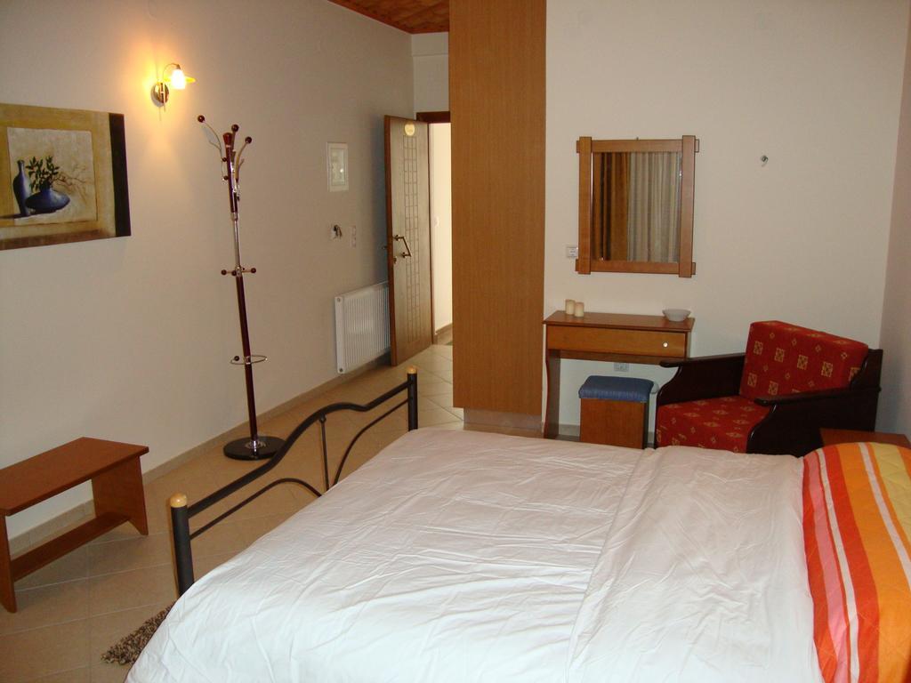 Bistola Guesthouse Vlakhokeraséa Extérieur photo