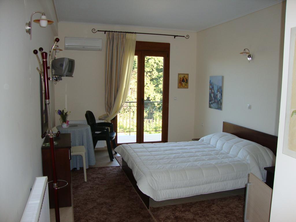 Bistola Guesthouse Vlakhokeraséa Extérieur photo